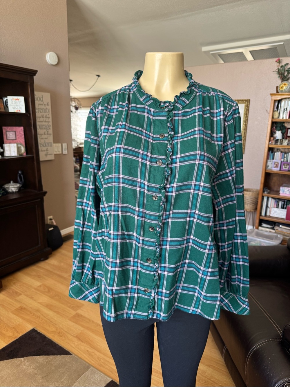 On 34th green, red & white plaid button down the front blouse-size XL